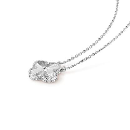 [Vintora]COLLIER LASER TRÈFLE 15 MM ARGENT