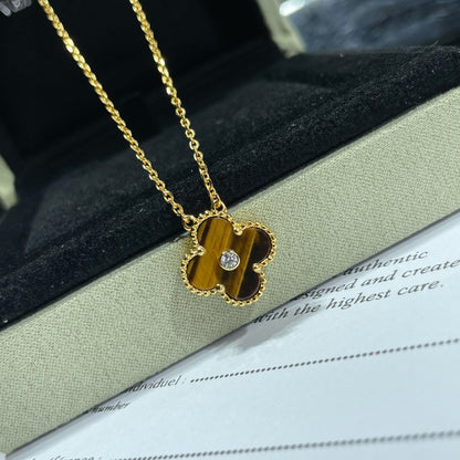 [Vintora]COLLIER TRÈFLE 15 MM DIAMANT ET ŒIL DE TIGRE JAUNE