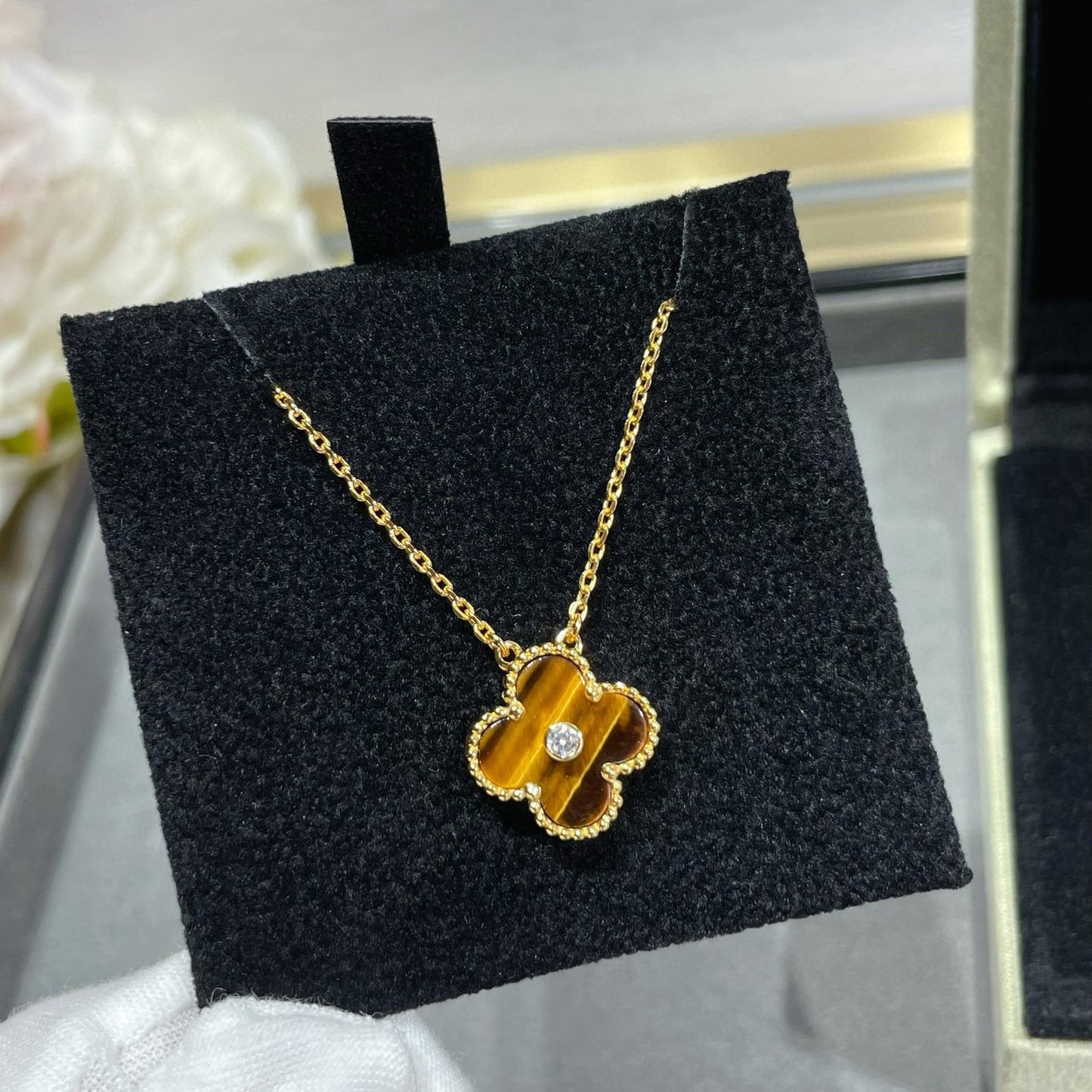 [Vintora]COLLIER TRÈFLE 15 MM DIAMANT ET ŒIL DE TIGRE JAUNE