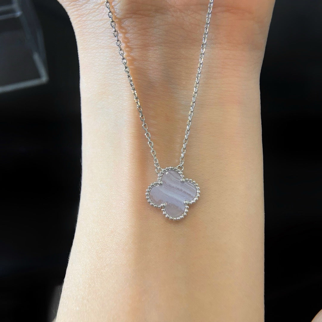 [Vintora]COLLIER TRÈFLE 15MM CALCÉDOINE BLEUE ARGENT
