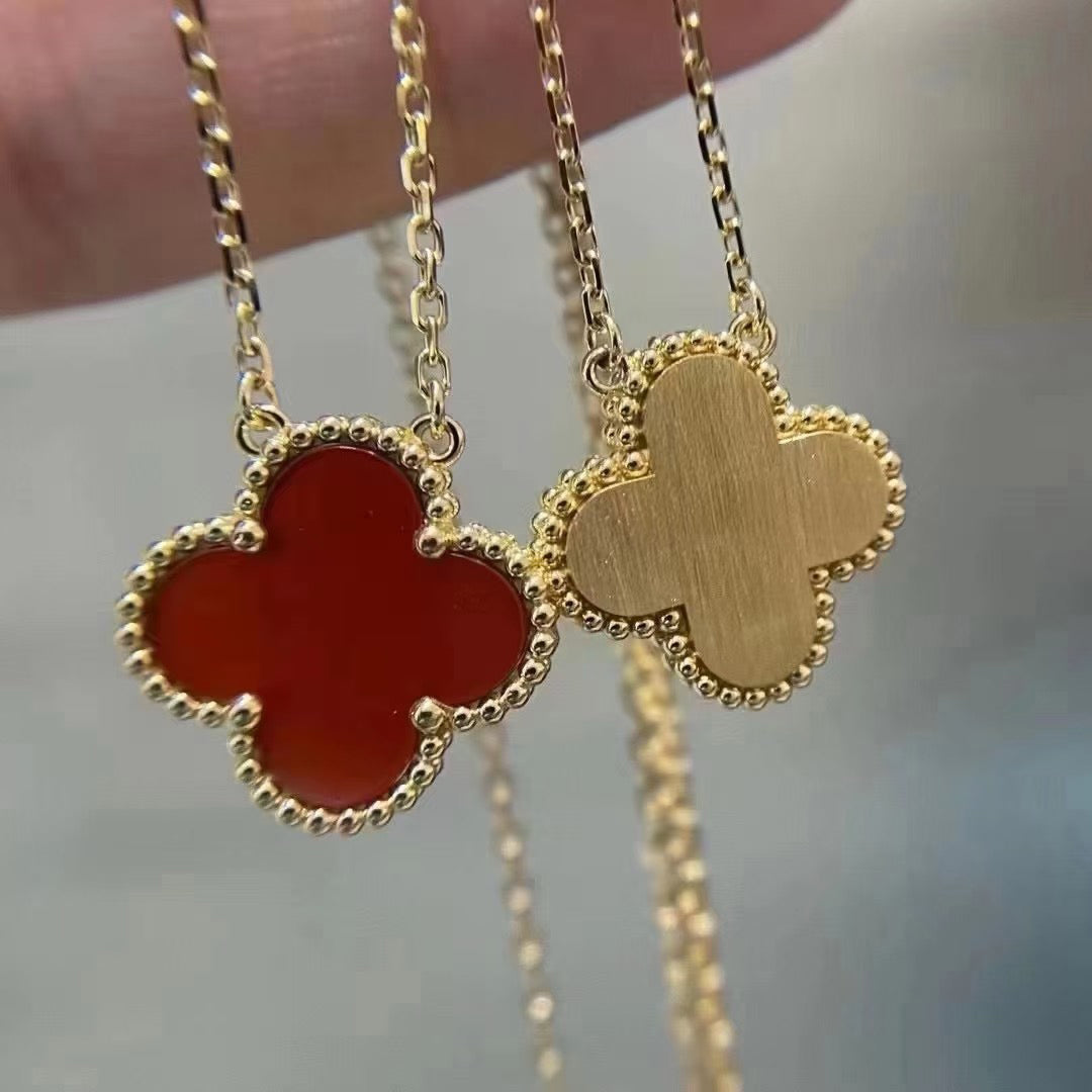 [Vintora]COLLIER FLEUR SIMPLE TRÈFLE 15 MM CORNALINE