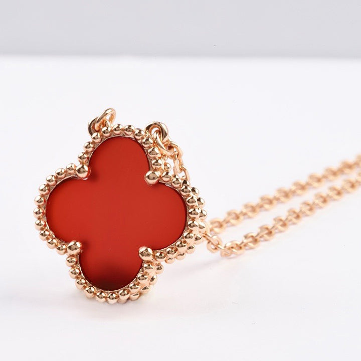 [Vintora]COLLIER FLEUR SIMPLE TRÈFLE 15 MM CORNALINE