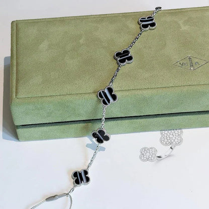 [?Vintora] CLOVER 5 MOTIF PULSAR STONE BRACELET COLLECTION