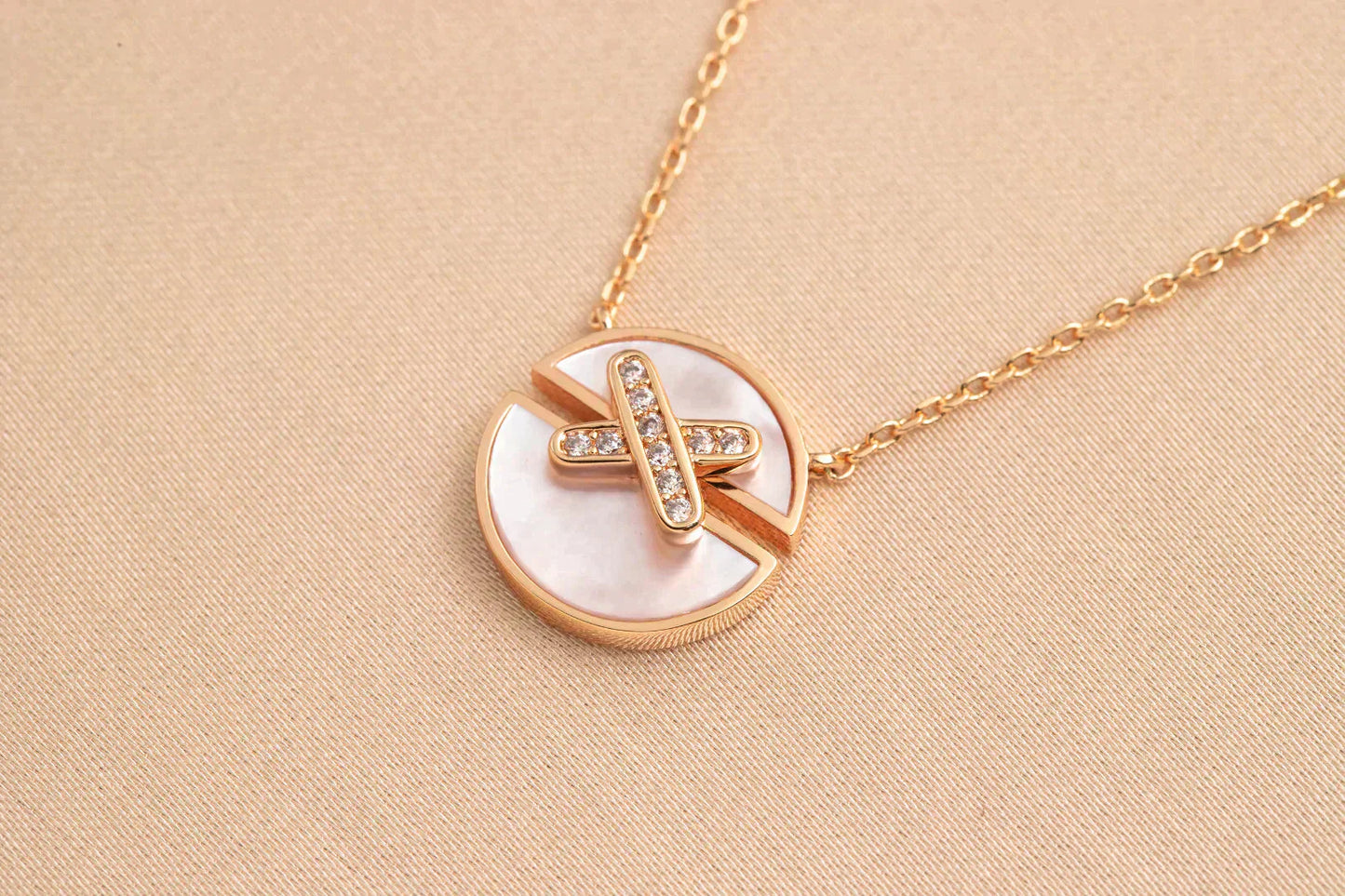 [Vintora]JEUX DE ROSE GOLD DIAMOND NECKLACE