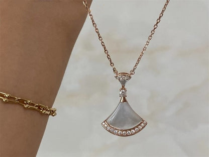 [Vintora]DREAM NECKLACE MOP PINK GOLD DIAMOND