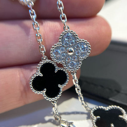 [?Vintora] CLOVER 5 MOTIF ONYXS BRACELET COLLECTION