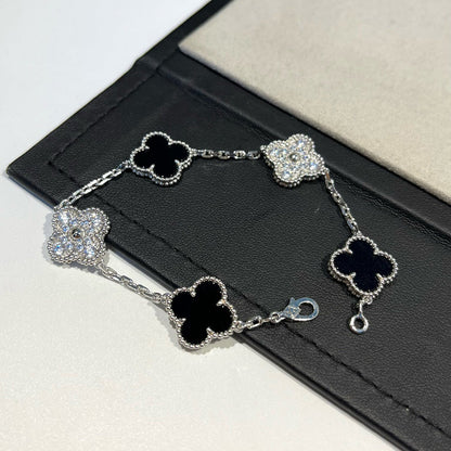 [?Vintora] CLOVER 5 MOTIF ONYXS BRACELET COLLECTION