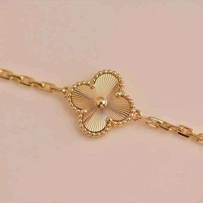 [?Vintora] CLOVER 5 MOTIF LASER BRACELET COLLECTION