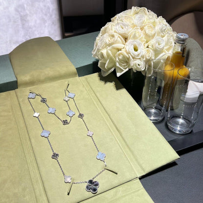 [?Vintora]DETACHABLE CLOVER 15(11+4) FLOWER SILVER NECKLACE SET
