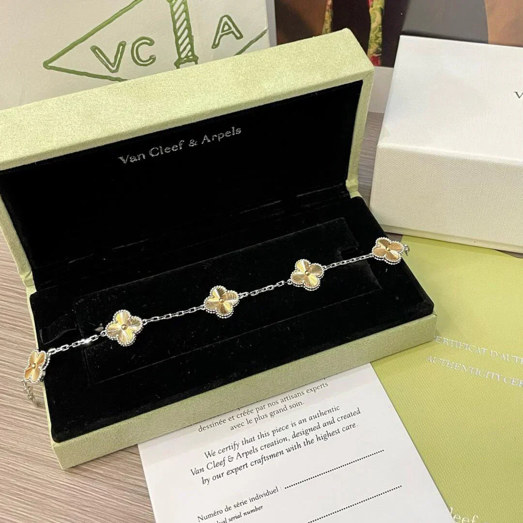 [?Vintora] CLOVER 5 MOTIF LASER BRACELET COLLECTION