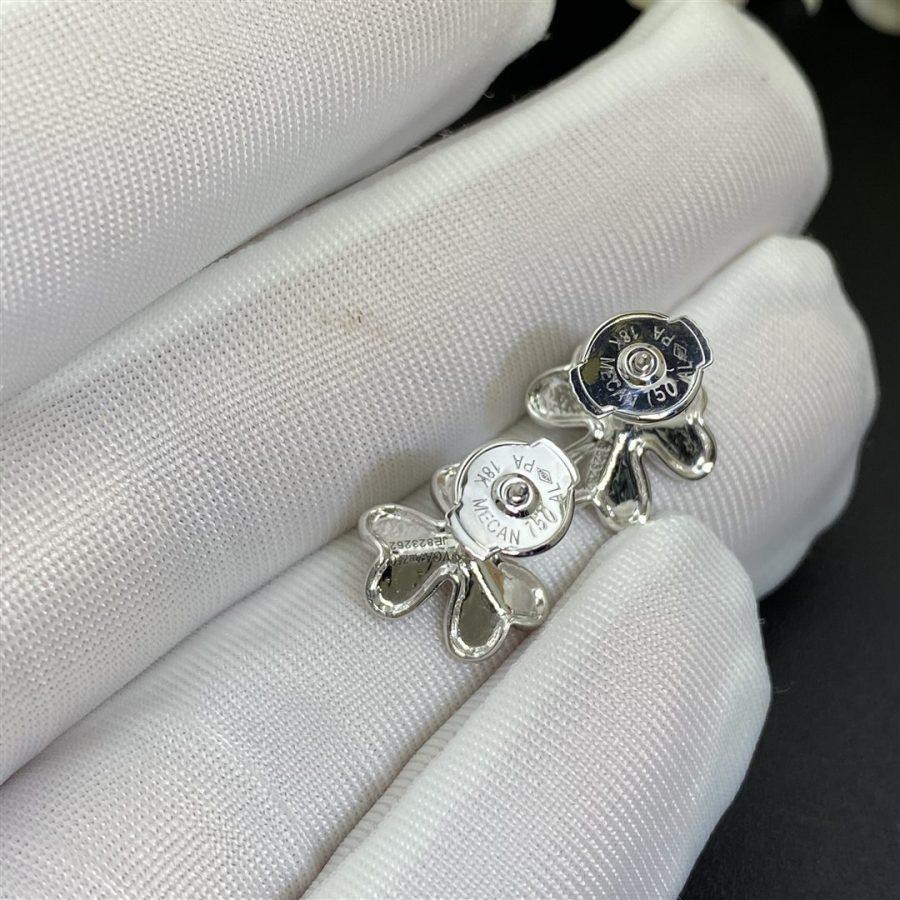 [Vintora]FRIVOLE MINI BOUCLES D'OREILLES FLEUR ARGENT