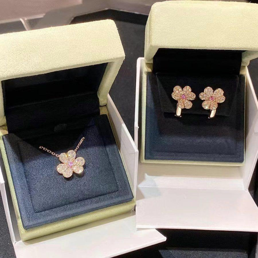 [Vintora]FRIVOLE PINK GOLD FLOWER DIAMOND EARRINGS
