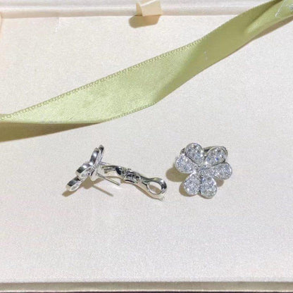 [Vintora]BOUCLES D'OREILLES FRIVOLE FLEUR ARGENTÉE DIAMANT