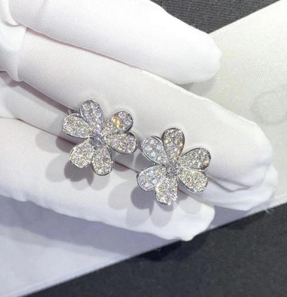 [Vintora]BOUCLES D'OREILLES FRIVOLE FLEUR ARGENTÉE DIAMANT