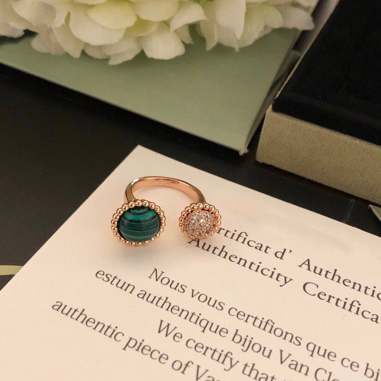 [Vintora]PERLEE COULEURS DIAMOND ROSE GOLD BETWEEN THE FINGER RING