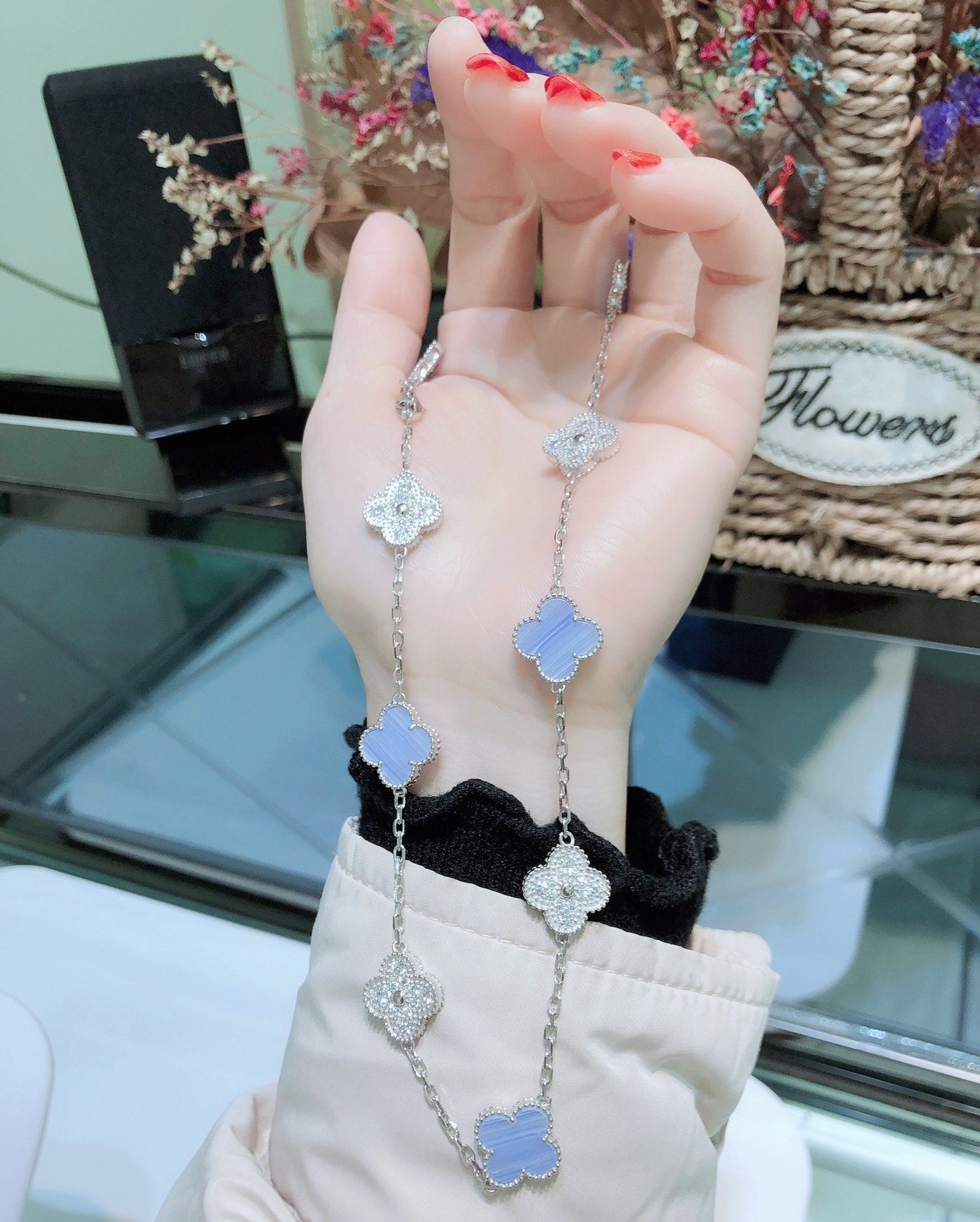 [Vintora]COLLIER TRÈFLE 10 MOTIFS CHALCEDOINE DIAMANTS ARGENT