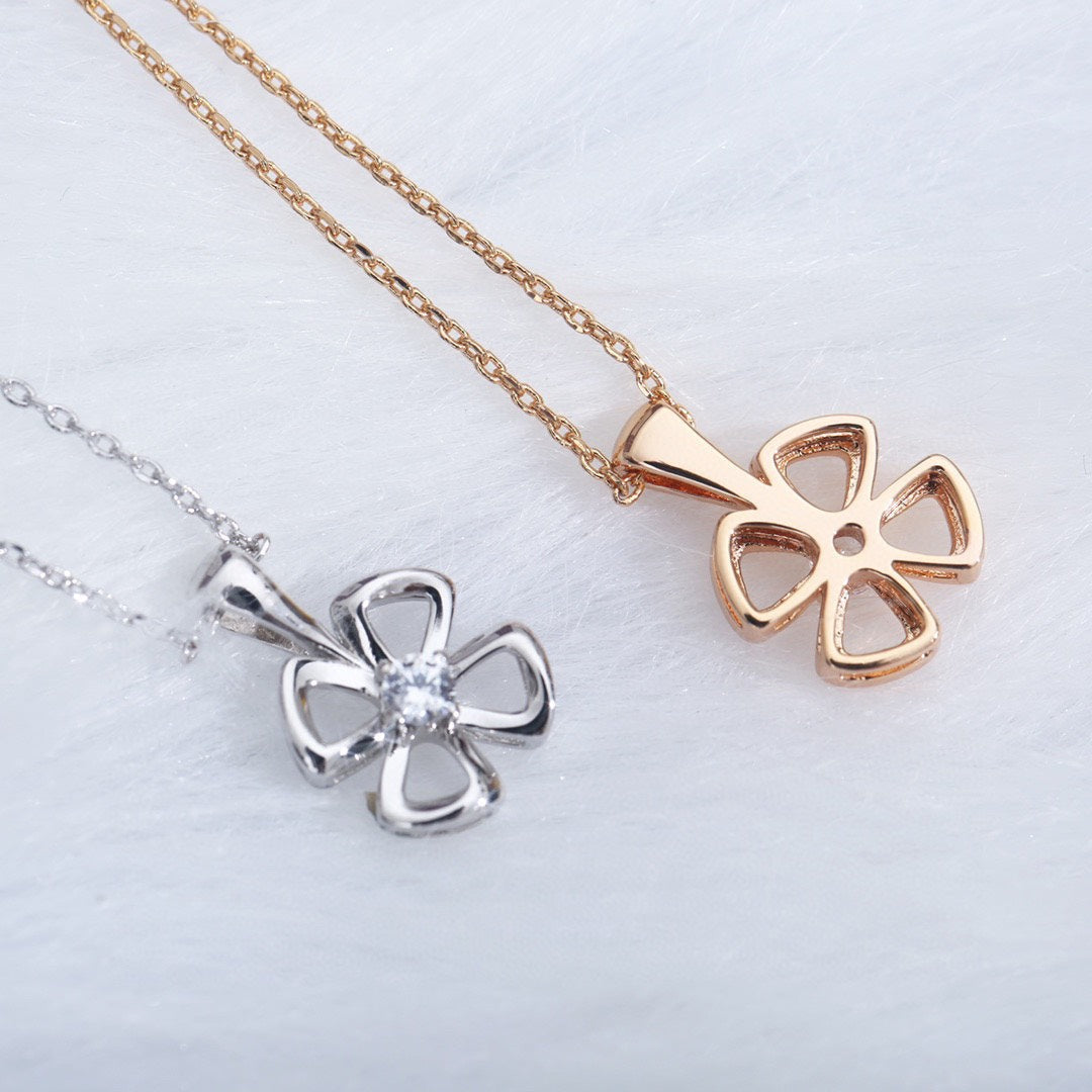[Vintora]FIOREVER NECKLACE DIAMOND CENTER