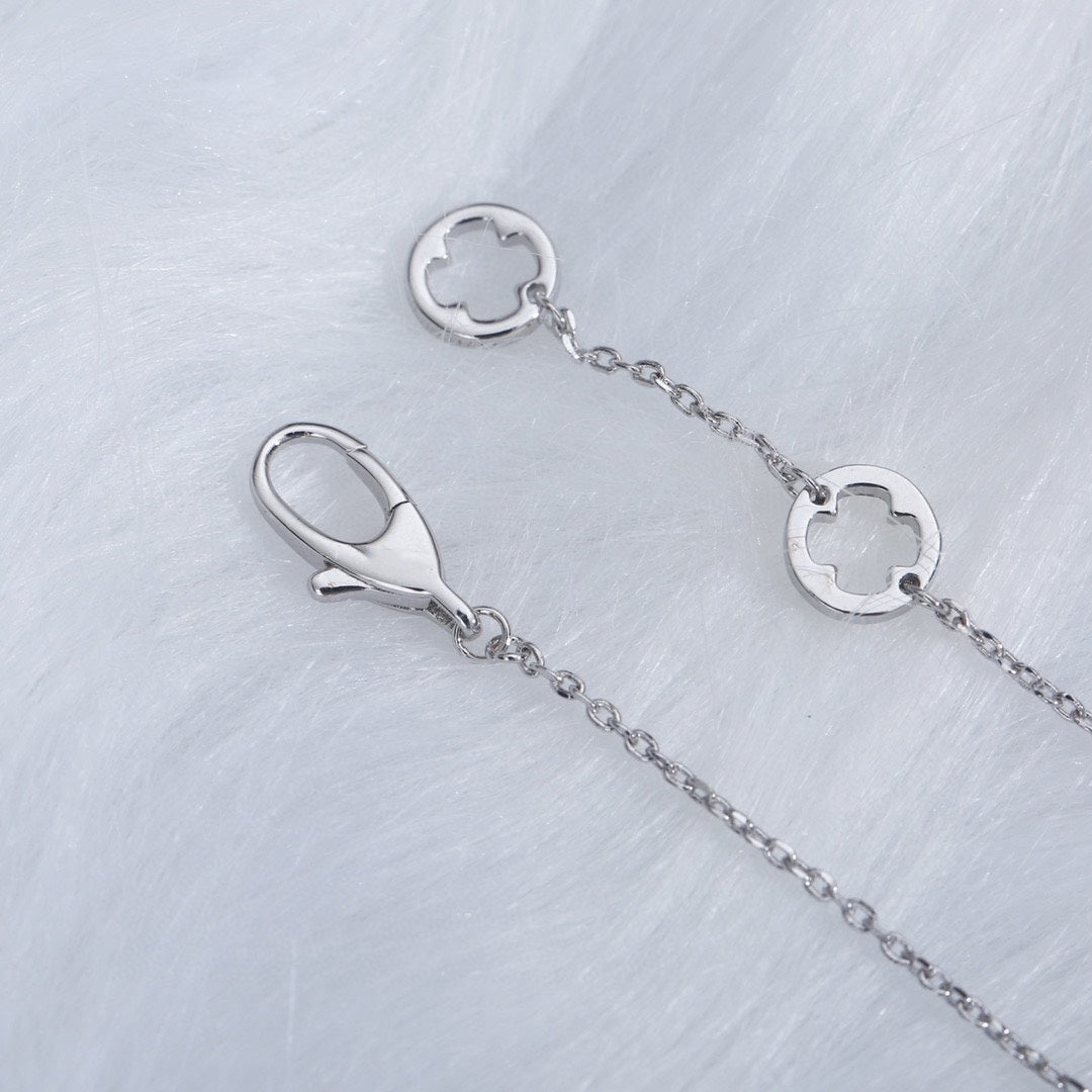 [Vintora]FIOREVER NECKLACE DIAMOND CENTER