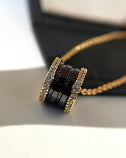 [Vintora]ZERO 1 BLACK CERAMIC DIAMOND PINK GOLD NECKLACE