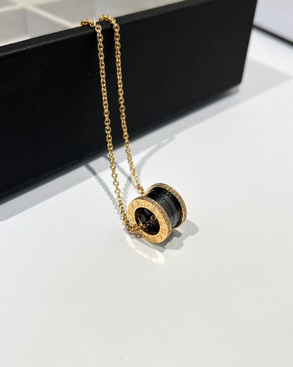 [Vintora]ZERO 1 BLACK CERAMIC DIAMOND PINK GOLD NECKLACE