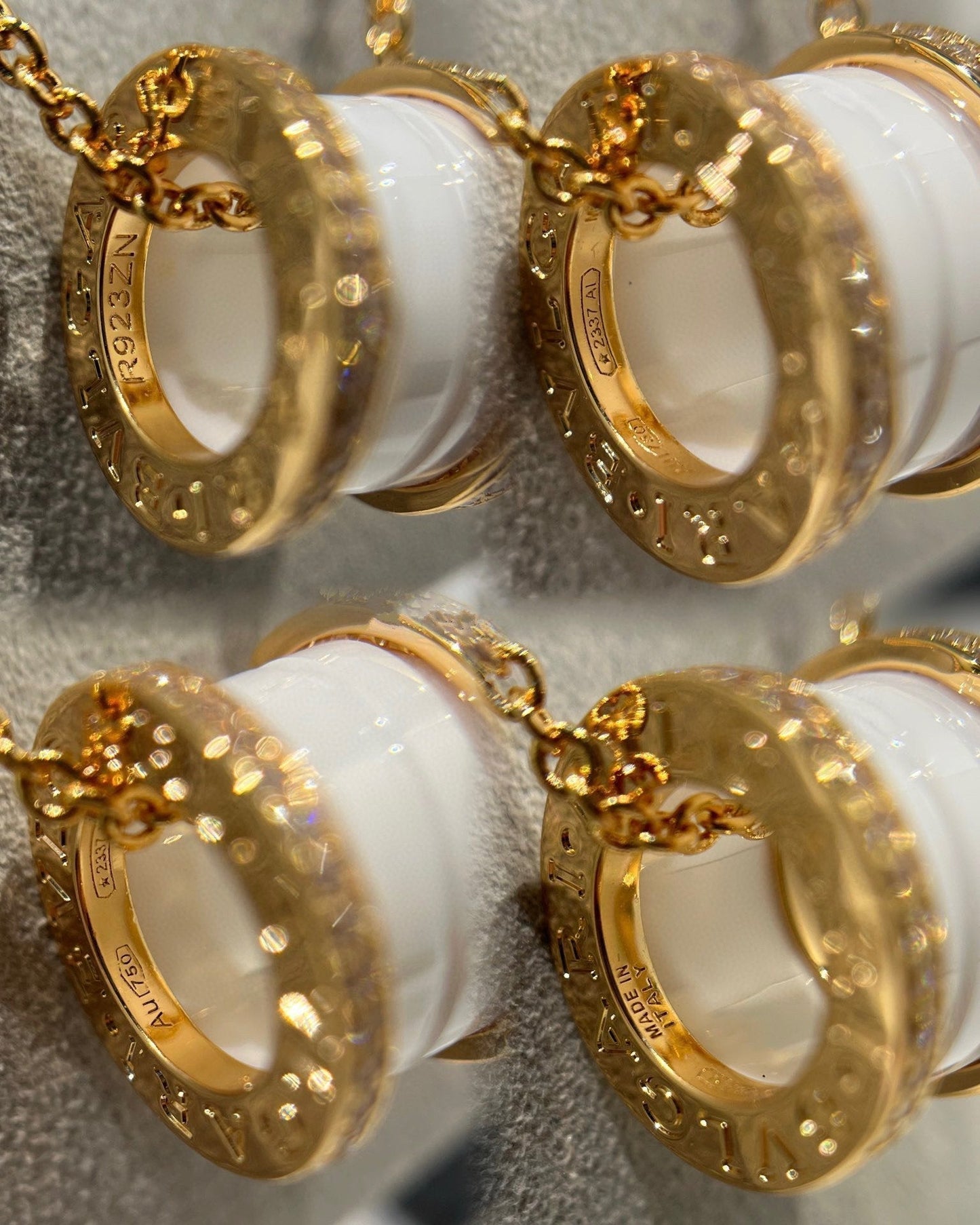 [Vintora]ZERO 1 WHITE CERAMIC DIAMOND PINK GOLD NECKLACE
